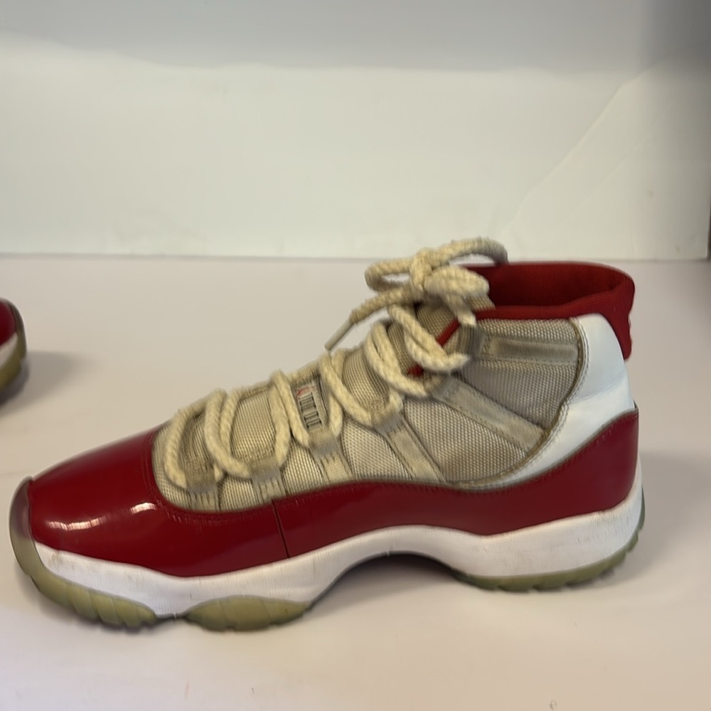 Nike Air Jordan 11 Cherry Red Basketball Shoes - Picture 10 of 10